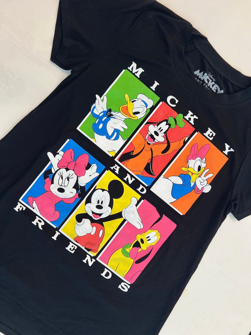 Disney Mickey And Friends Black Juniors Short Sleeve Tee - Size Small - NWT